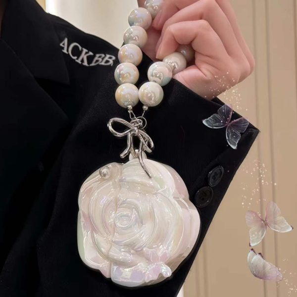 White Rose Case For Airpod With Beaded Charm For Sale